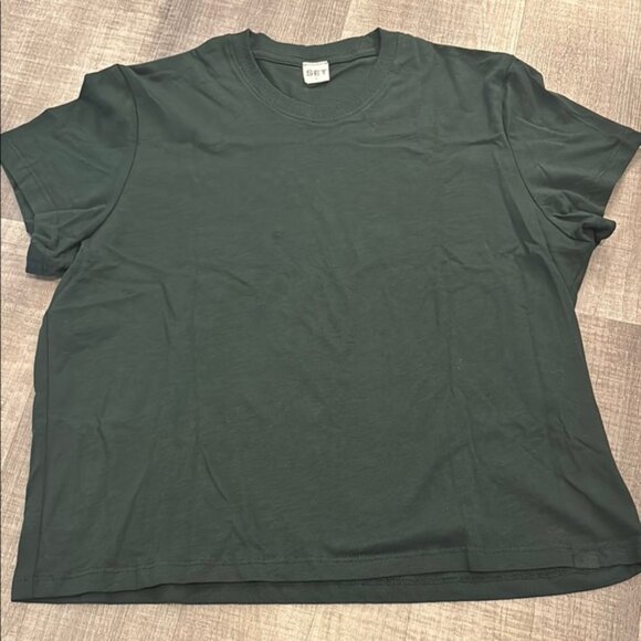 Women’s Set Active Green Tee - Picture 1 of 3